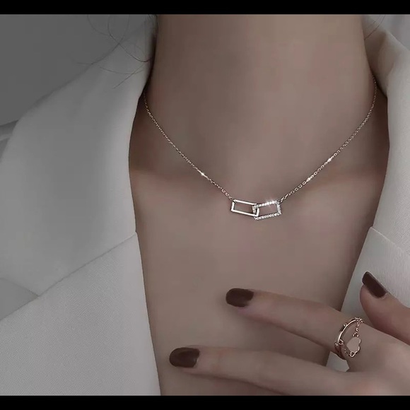 925 Sterling Silver Interlock Paper Clip Necklace - Picture 1 of 6
